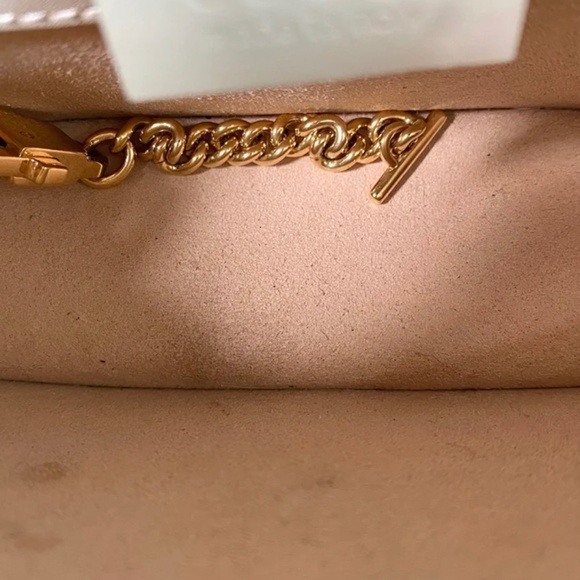 Authentic Gucci White Super Mini Sylvie Crossbody Bag - Picture 5 of 16